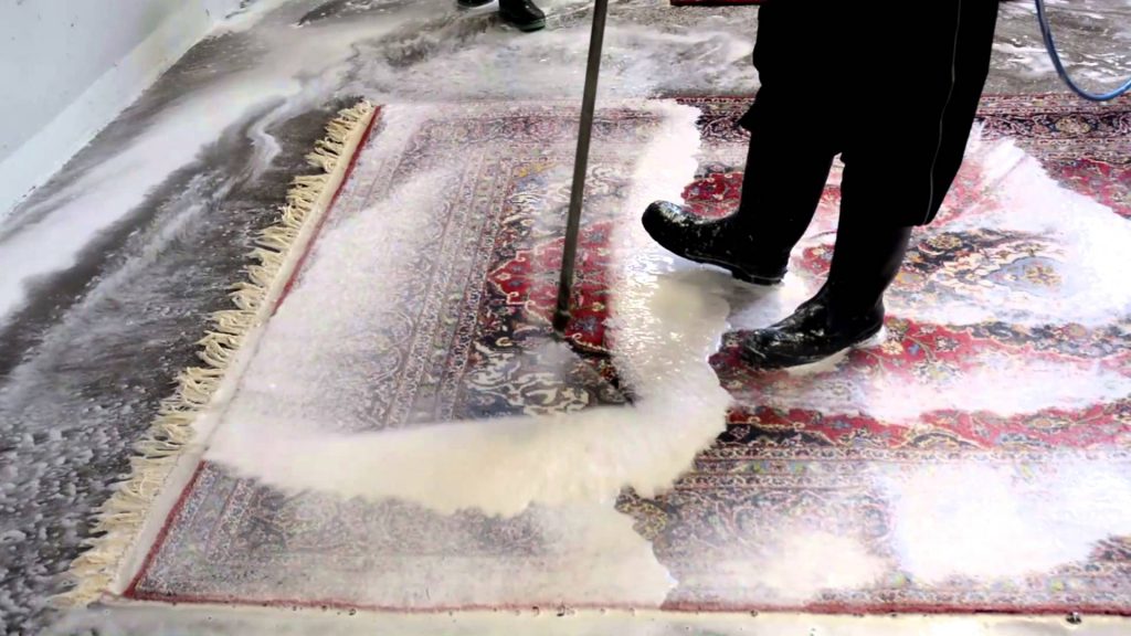 Cara Mencuci Karpet Permadani