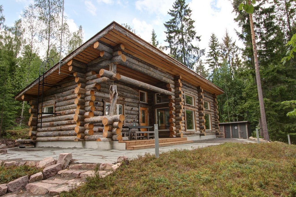 rumah unik dari kayu