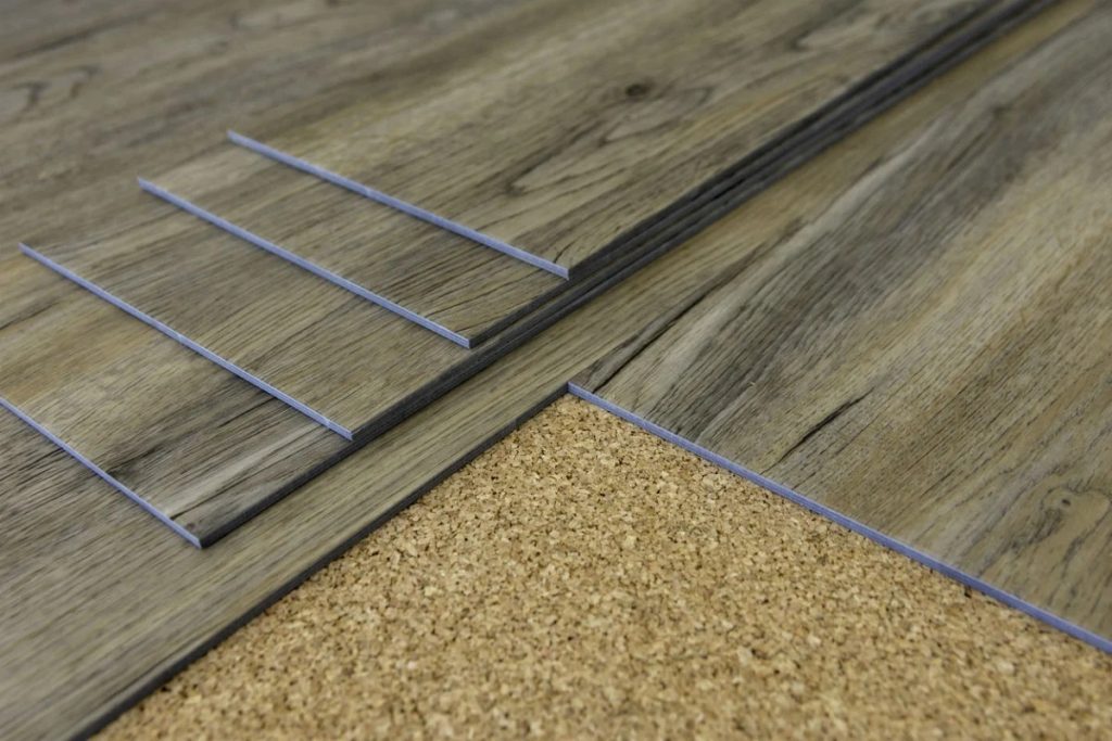 lapisan lantai kayu