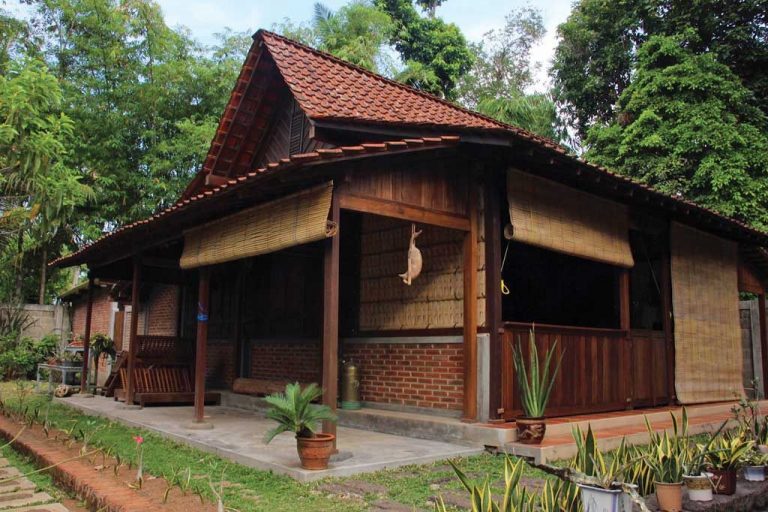5 Model Teras Rumah Jawa Modern Yang Sering Digunakan — Courtina | Courtina