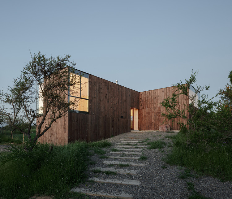 desain villa kayu